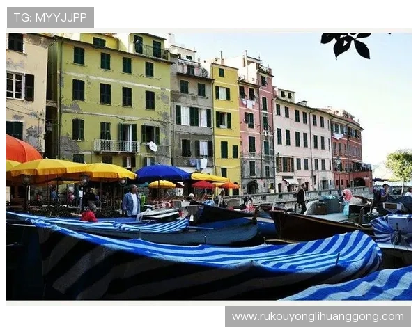 澳门赌博是否合法对游客和本地居民的法律风险与注意事项分析